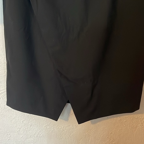 J.Crew 365 Black Skirt - Picture 6 of 6